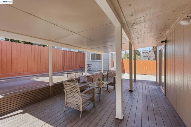 5237 Fresno Ave, Richmond, CA 94804