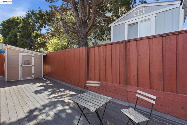 5237 Fresno Ave, Richmond, CA 94804