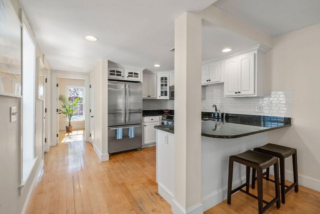 13 Lexington St 3, Boston, MA 02129