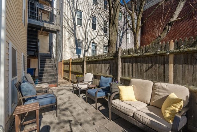 13 Lexington St 3, Boston, MA 02129