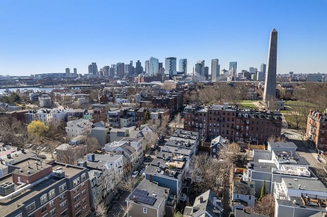 13 Lexington St 3, Boston, MA 02129