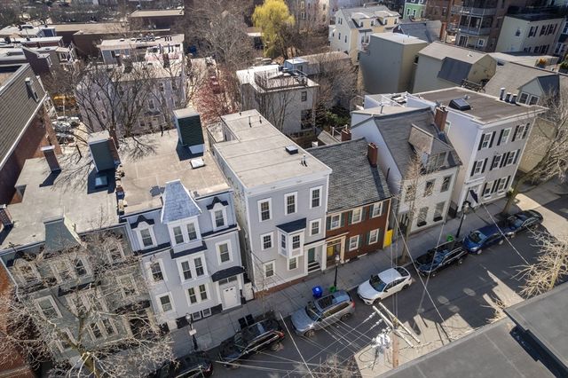 13 Lexington St 3, Boston, MA 02129