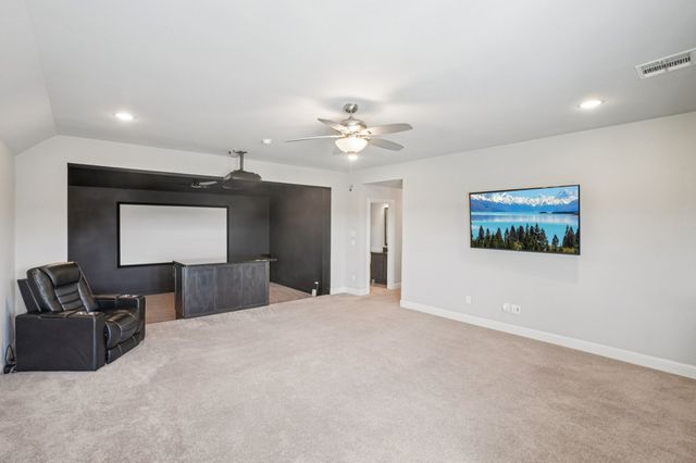 8230 Palmer Lane, Waxahachie, TX 75167