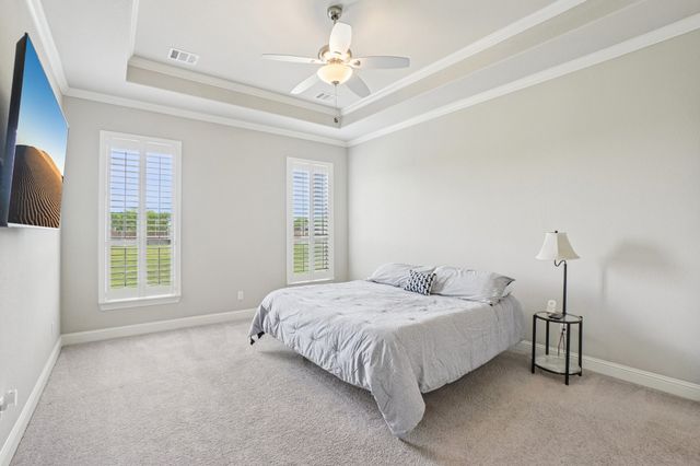 8230 Palmer Lane, Waxahachie, TX 75167