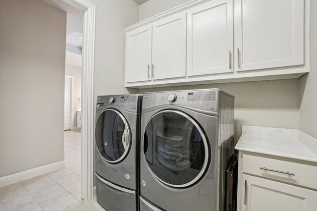 8230 Palmer Lane, Waxahachie, TX 75167