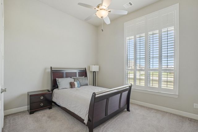 8230 Palmer Lane, Waxahachie, TX 75167