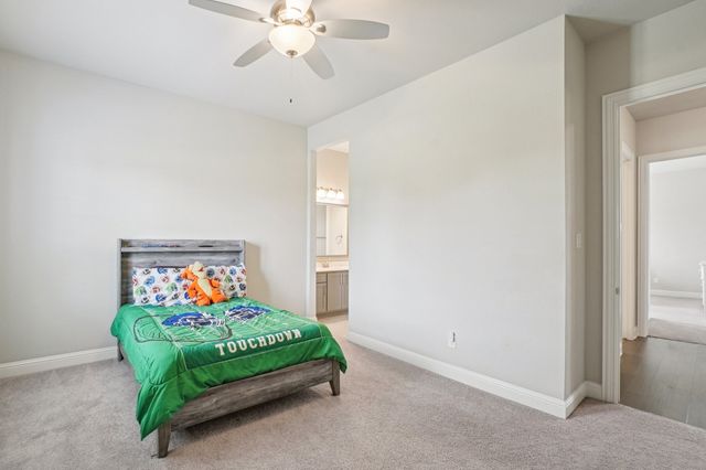 8230 Palmer Lane, Waxahachie, TX 75167