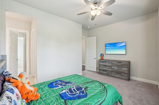 8230 Palmer Lane, Waxahachie, TX 75167