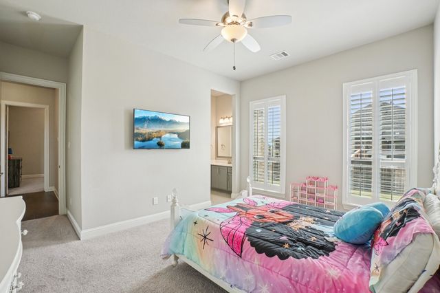 8230 Palmer Lane, Waxahachie, TX 75167