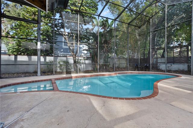 210 PHILLIPS PLACE, Orlando, FL 32806