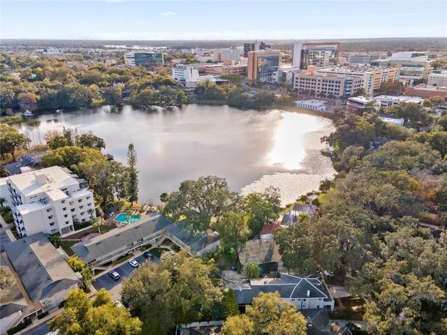 210 PHILLIPS PLACE, Orlando, FL 32806