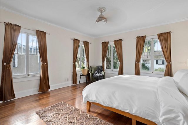 210 PHILLIPS PLACE, Orlando, FL 32806