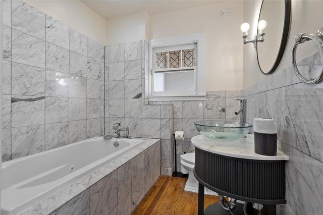 210 PHILLIPS PLACE, Orlando, FL 32806