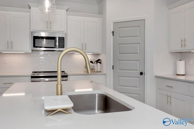 177 Brier Valley Drive, Meridianville, AL 35759