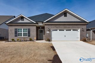 177 Brier Valley Drive, Meridianville, AL 35759