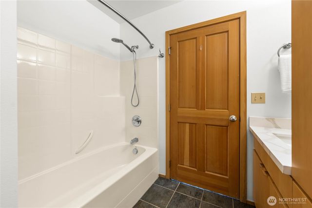 2008 15th Ave South, Seattle, WA 98144