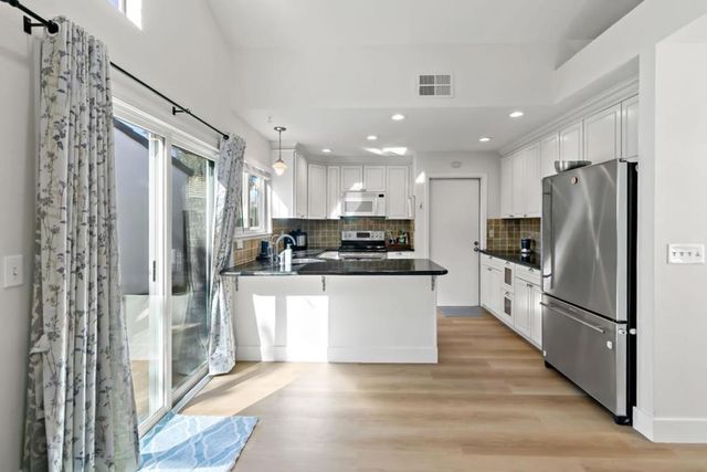 1315 Kelly Park Circle, Morgan Hill, CA 95037