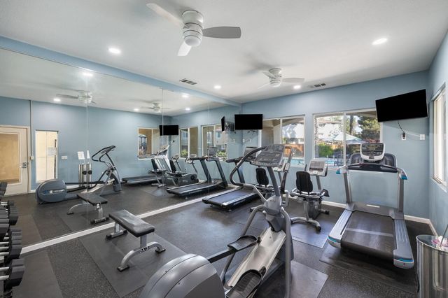 2089 Boccioni Lane, Clovis, CA 93611