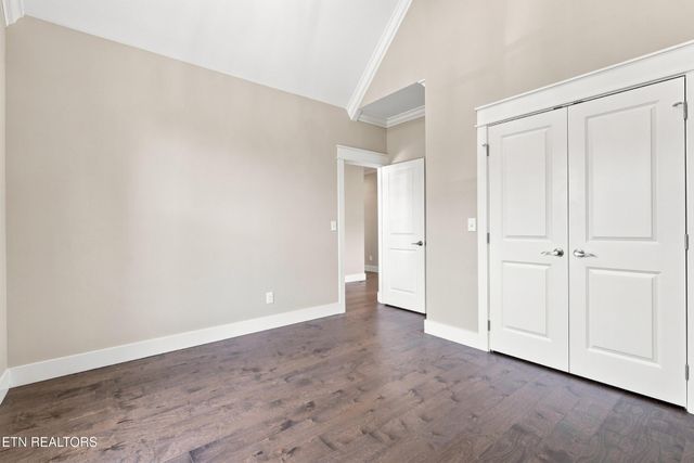 8017 Little Joe Rd, Powell, TN 37849