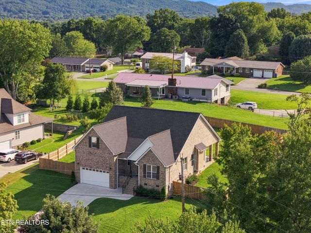 8017 Little Joe Rd, Powell, TN 37849