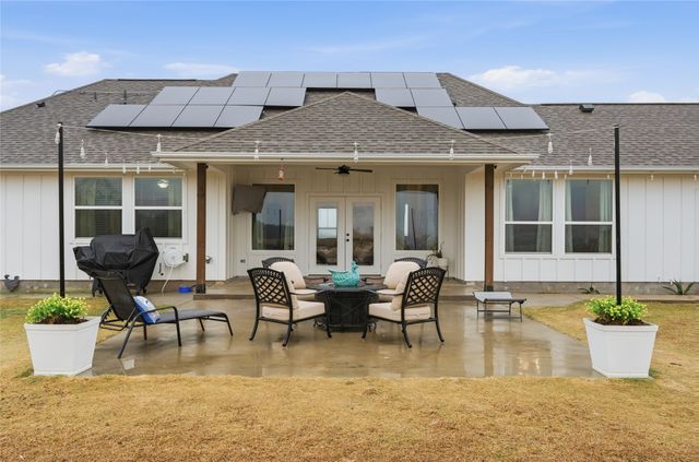 1292 Whiskey Hollow, West, TX 76691