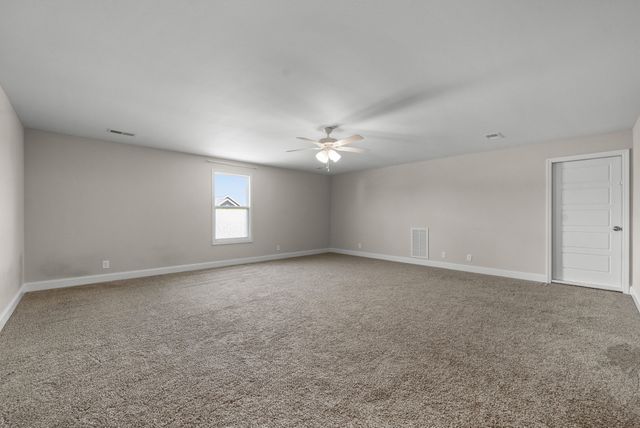 906 Vendue Ave, Clarksville, TN 37042