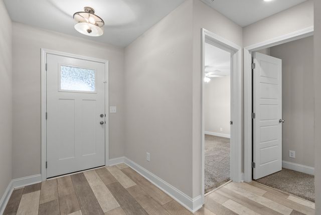 906 Vendue Ave, Clarksville, TN 37042