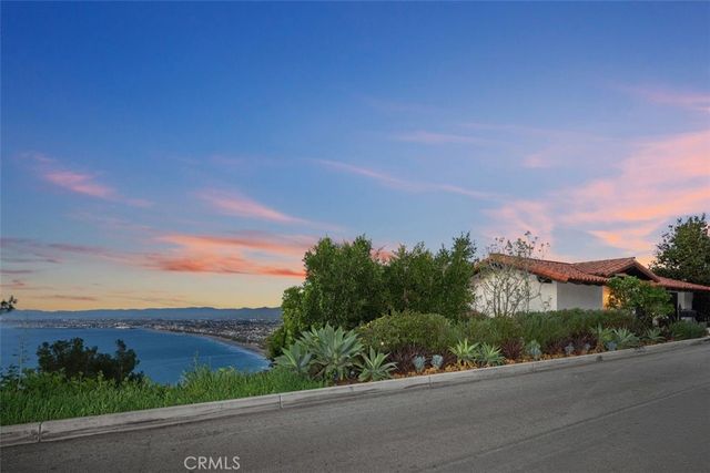 1801 Via Arriba, Palos Verdes Estates, CA 90274