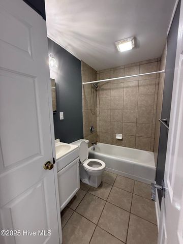 1012 Davis Street, Jacksonville, NC 28540