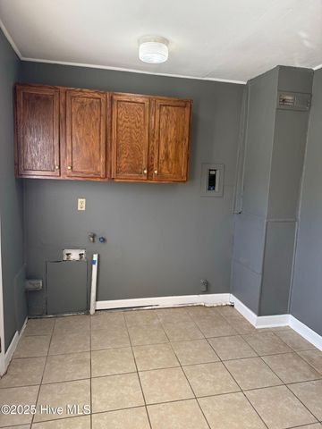 1012 Davis Street, Jacksonville, NC 28540