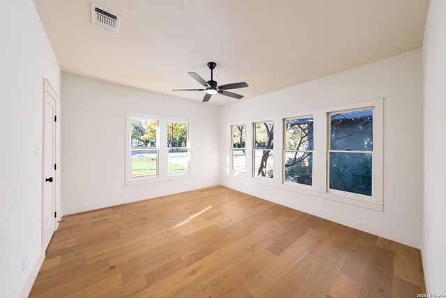 850 Estes, Alamo Heights, TX 78209