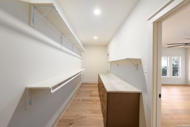 850 Estes, Alamo Heights, TX 78209