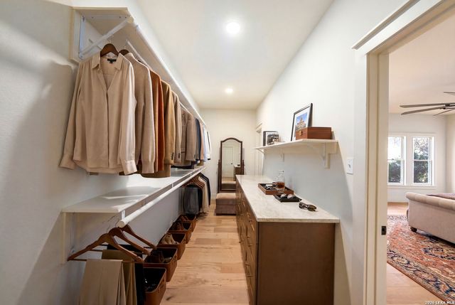 850 Estes, Alamo Heights, TX 78209