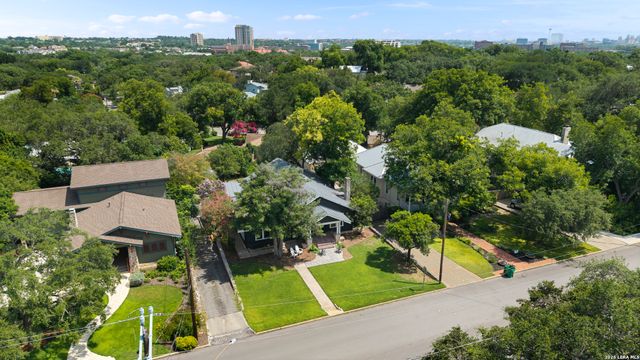 850 Estes, Alamo Heights, TX 78209