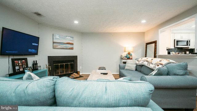 9134 EVERETT CT, Springfield, VA 22152