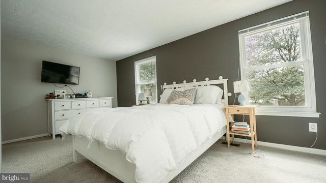 9134 EVERETT CT, Springfield, VA 22152