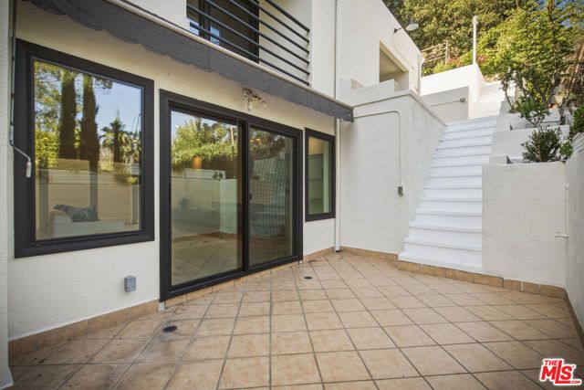 1525 Wabasso Way, Glendale, CA 91208