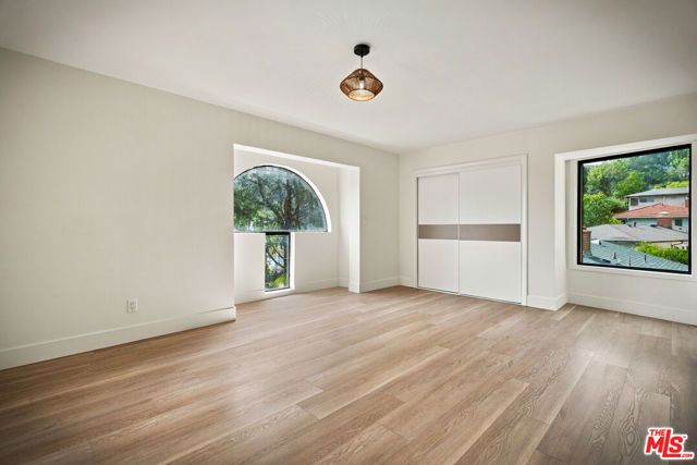 1525 Wabasso Way, Glendale, CA 91208