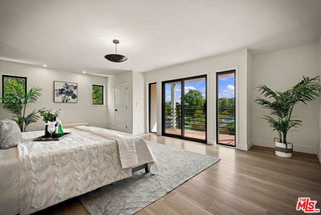 1525 Wabasso Way, Glendale, CA 91208