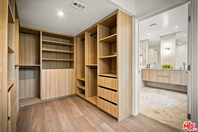 1525 Wabasso Way, Glendale, CA 91208