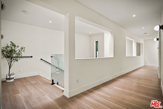1525 Wabasso Way, Glendale, CA 91208