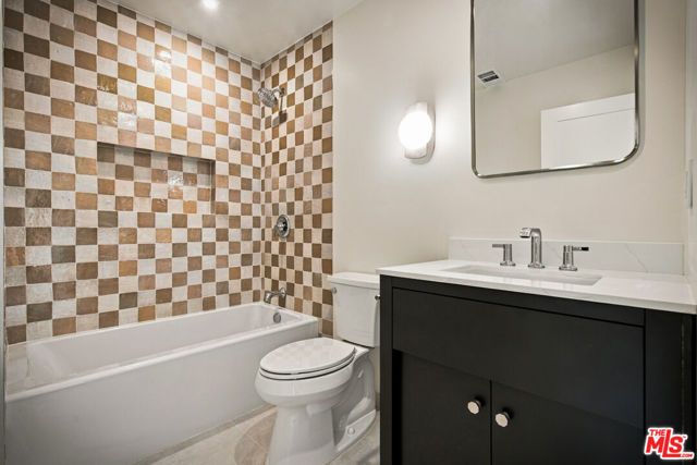 1525 Wabasso Way, Glendale, CA 91208