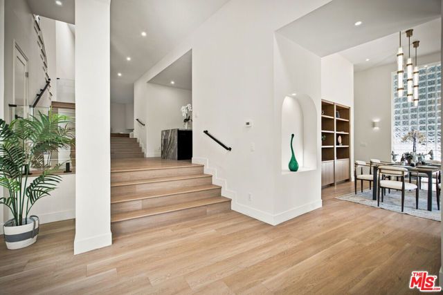 1525 Wabasso Way, Glendale, CA 91208