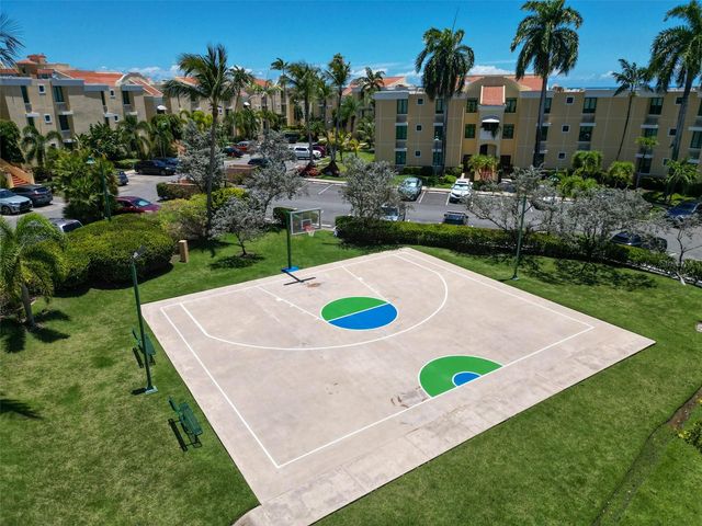 3302 EL DORADO CLUB 3302, Vega Alta, PR 00692