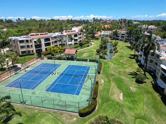 3302 EL DORADO CLUB 3302, Vega Alta, PR 00692