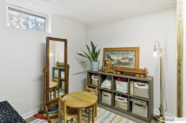 419 Highland Drive, Gretna, NE 68028