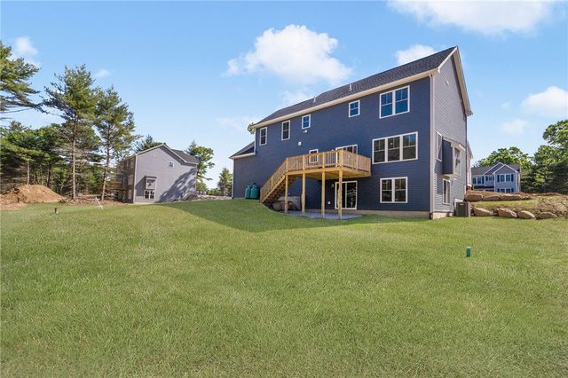 28 Cassidy Trail, Coventry, RI 02816
