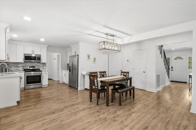 2239 Rocky Face Circle, Dalton, GA 30720