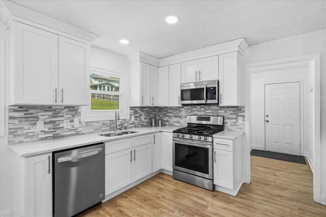 2239 Rocky Face Circle, Dalton, GA 30720