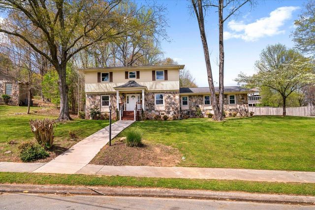 2239 Rocky Face Circle, Dalton, GA 30720